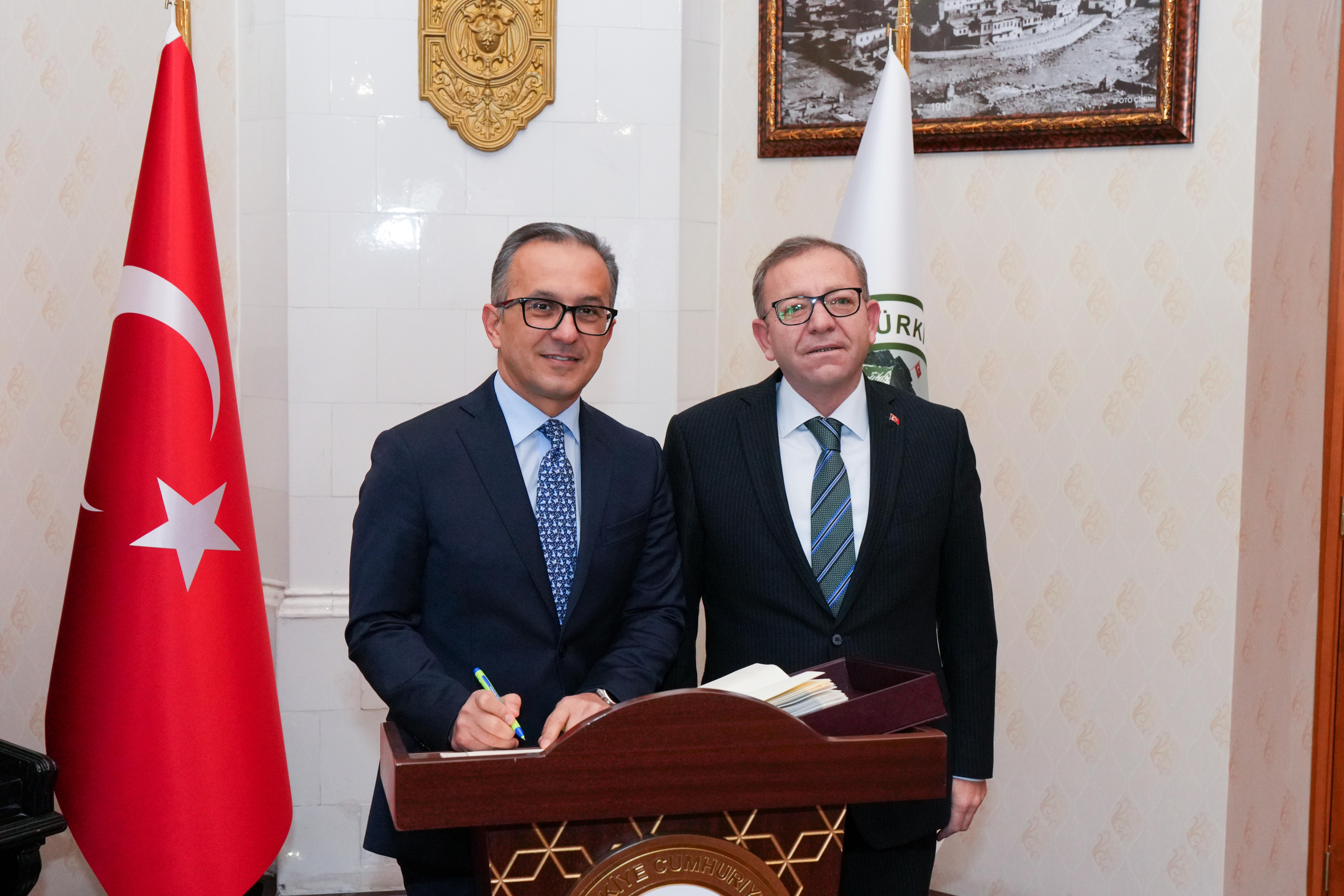Azərbaycan nümayəndə heyəti Qars valiliyi və bələdiyyəsində görüşlər keçirib - Image 10