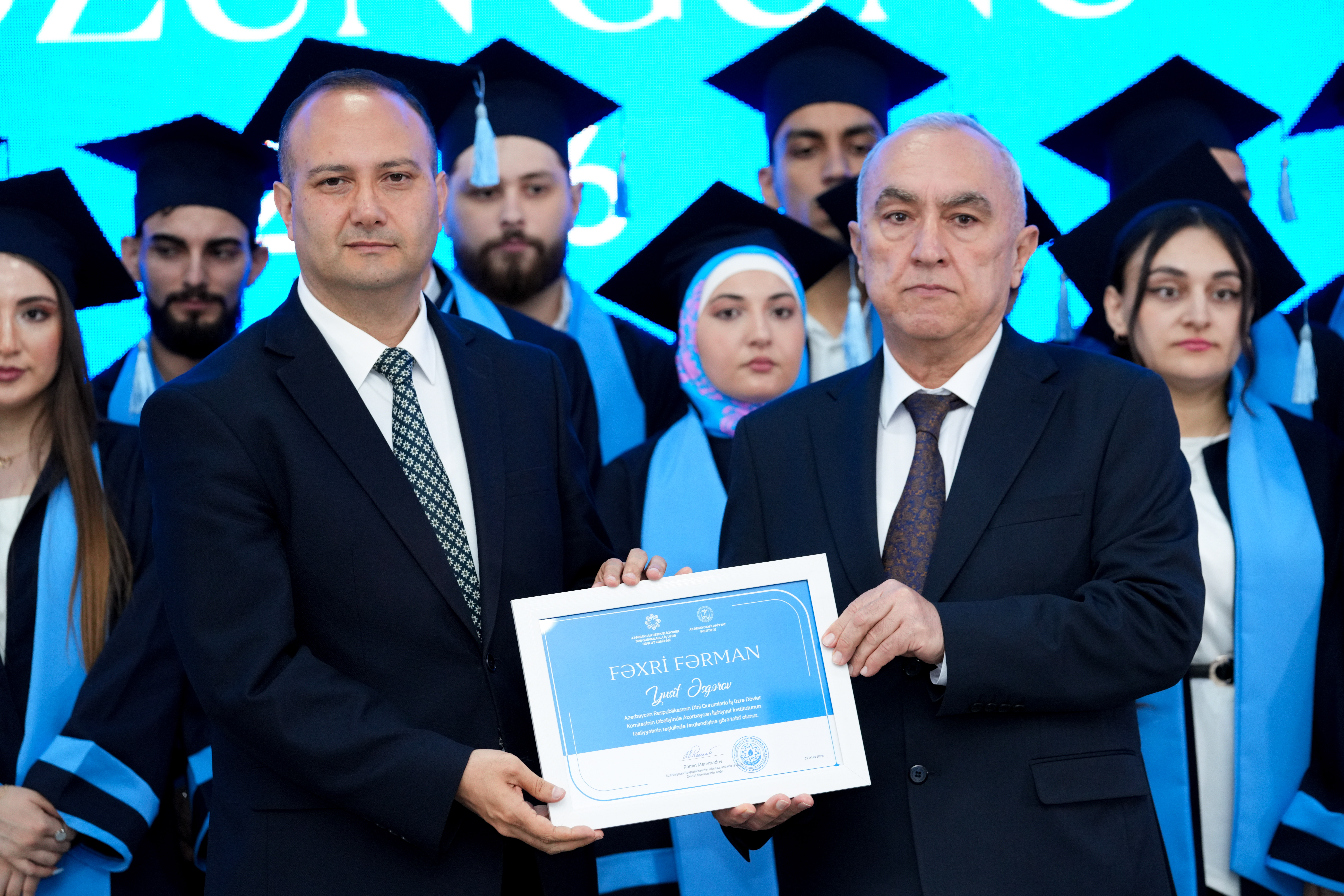 Azərbaycan İlahiyyat İnstitutu və Bakı İlahiyyat Kollecində "Məzun günü" keçirilib - Image 33