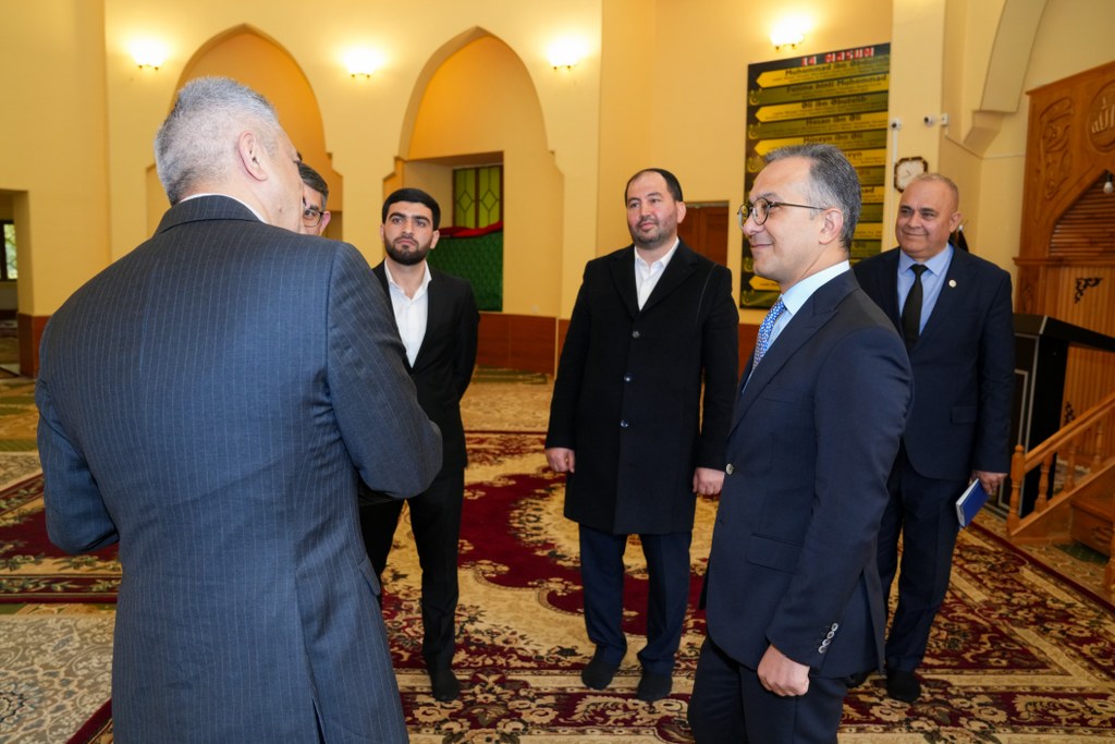 Dövlət Komitəsinin sədri İmişlidə məscidləri ziyarət edib - Image 2