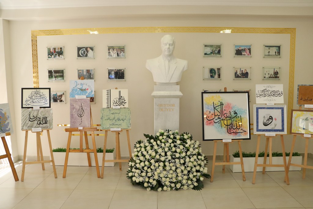 Azərbaycan İlahiyyat İnstitutunda Məzun günü keçirilib - Image 2