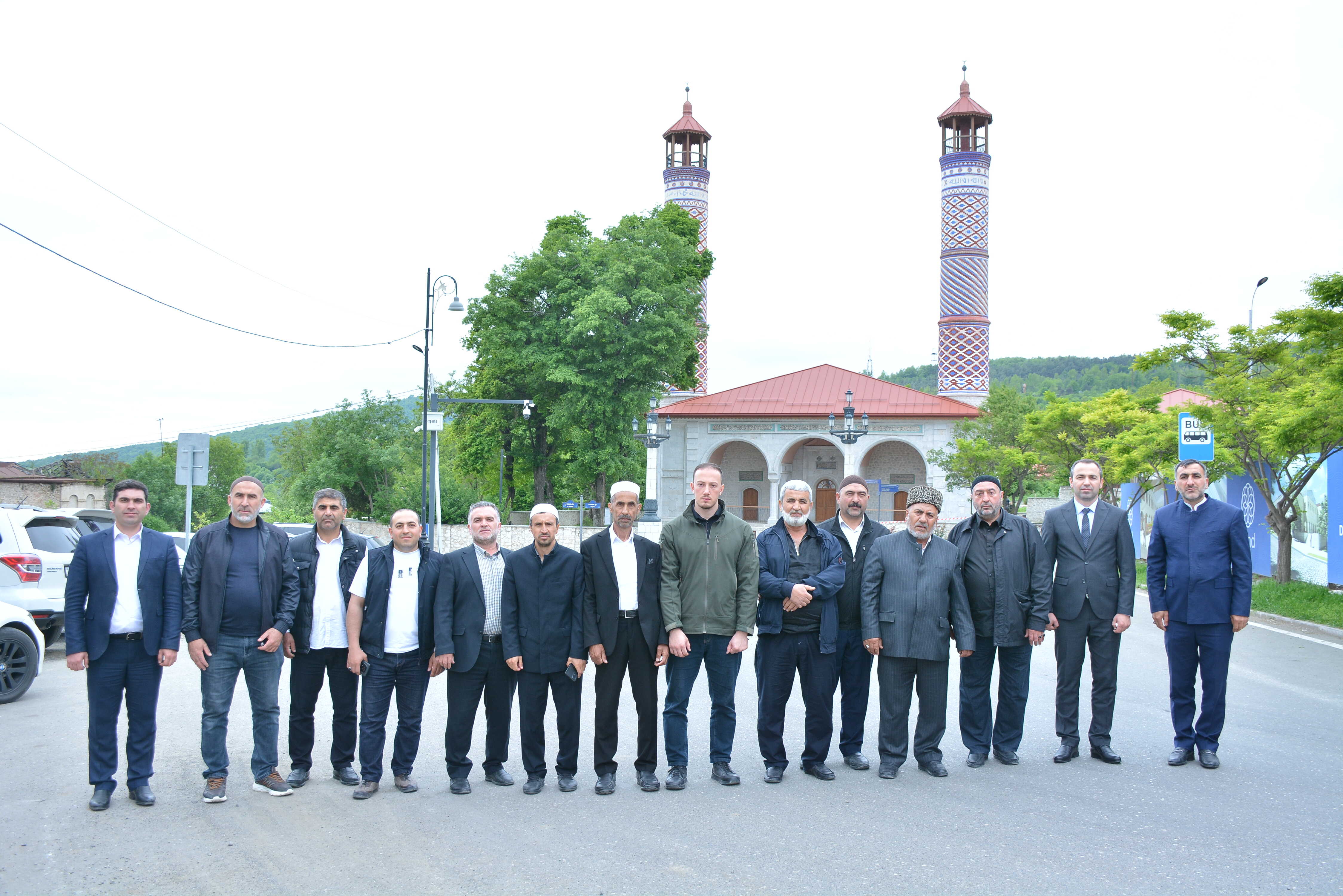 Din xadimləri Qarabağ və Şərqi Zəngəzurdakı tarixi-dini abidələri ziyarət ediblər - Image 12
