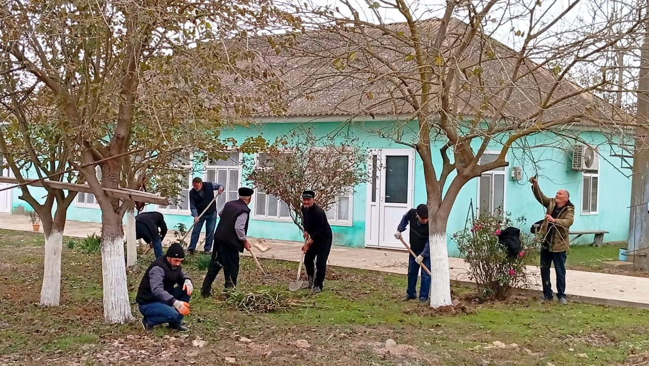 “Yaşıl gələcək naminə” aksiyası davam etdirilir - Image 17
