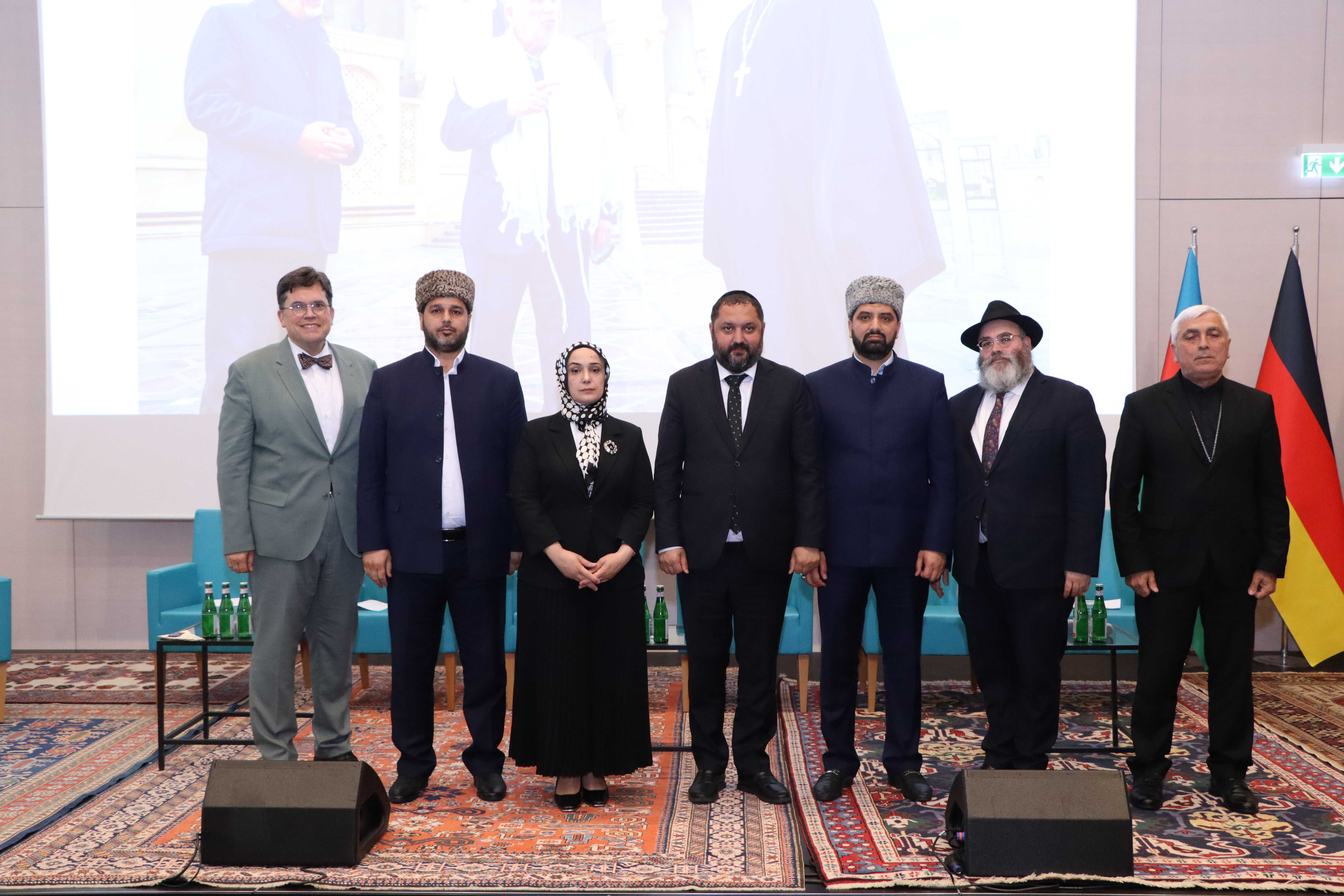Berlində “Müxtəliflikdə birlik: dialoqda dinlərarasi sədalar” adlı tədbir keçirilib - Image 2