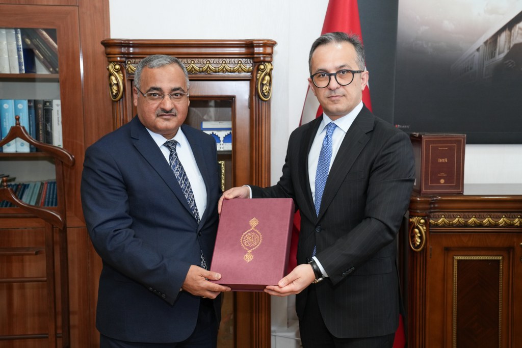 Dövlət Komitəsi sədri İğdır müftisi ilə görüşüb - Image 4