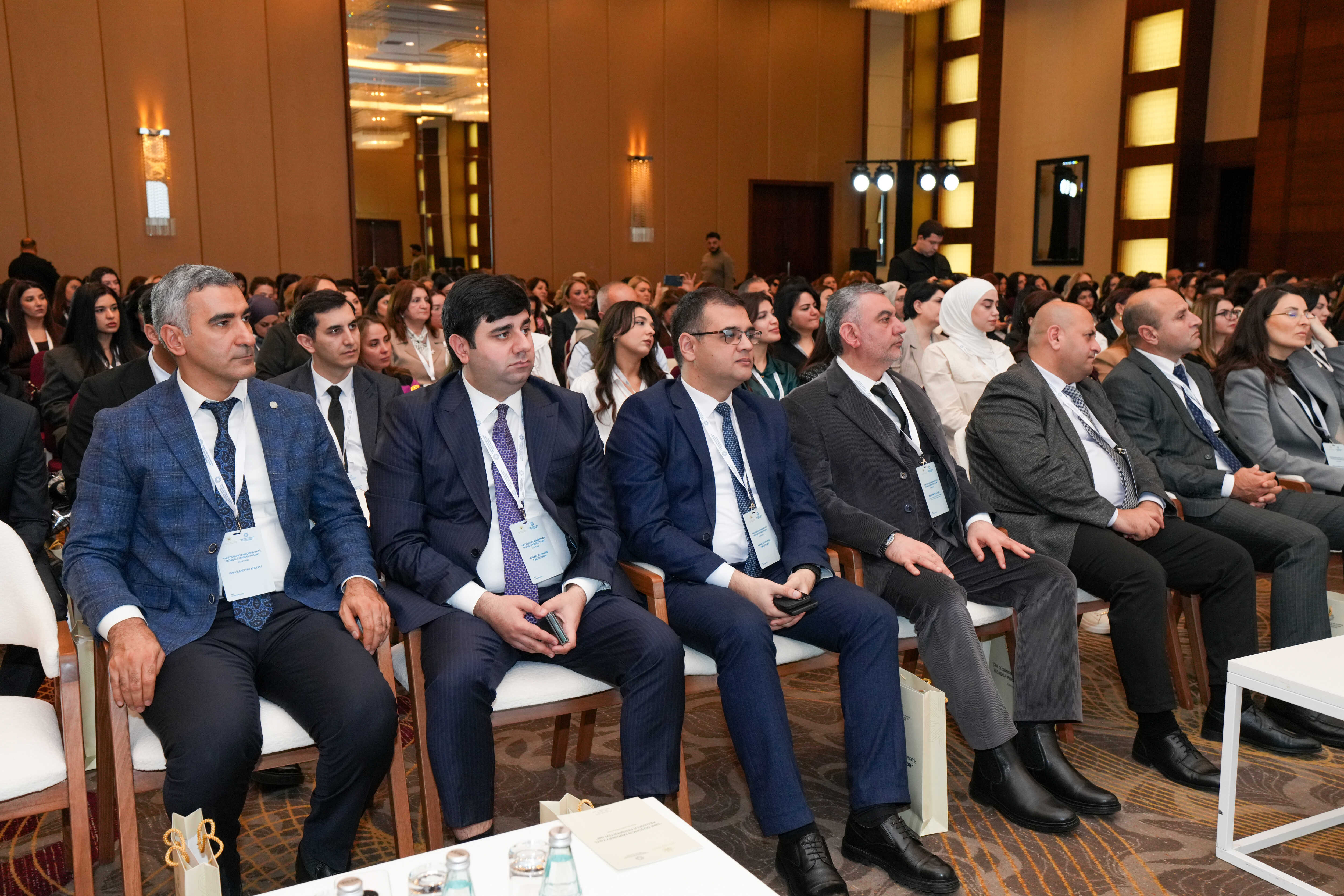 "Dini düşüncə mədəniyyəti: pedaqoji perspektivlər" mövzusunda konfrans başa çatıb - Image 4