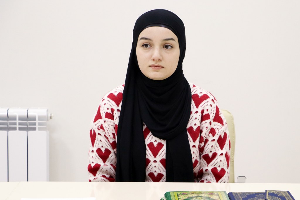İslam dininə aid ibadət yerlərində (məscidlər) vakant vəzifələrin tutulması üçün müsahibə keçirilir - Image 5