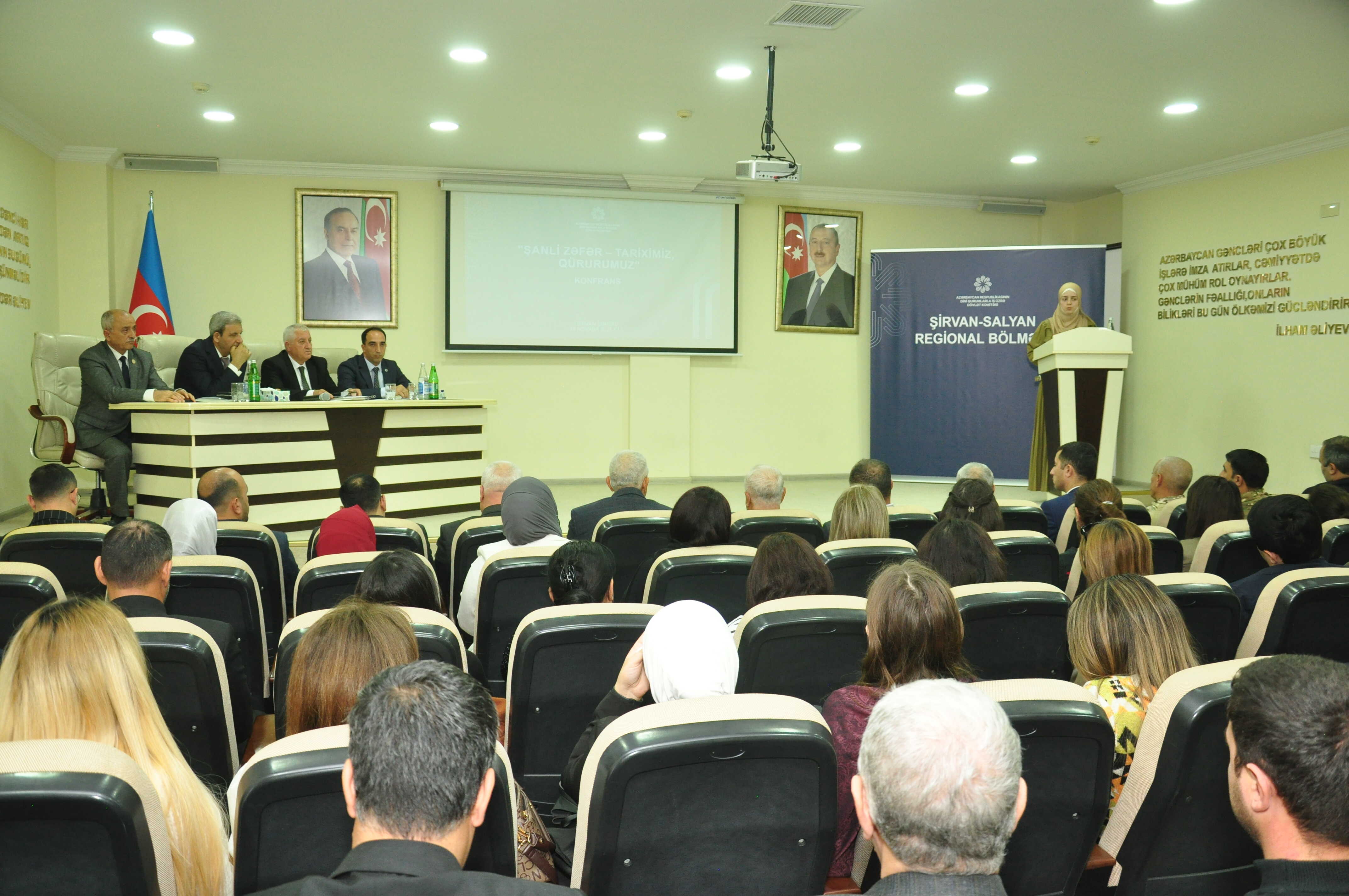 Şirvan şəhərində “Şanlı Zəfər – tariximiz, qürurumuz” mövzusunda konfrans keçirilib - Image 10