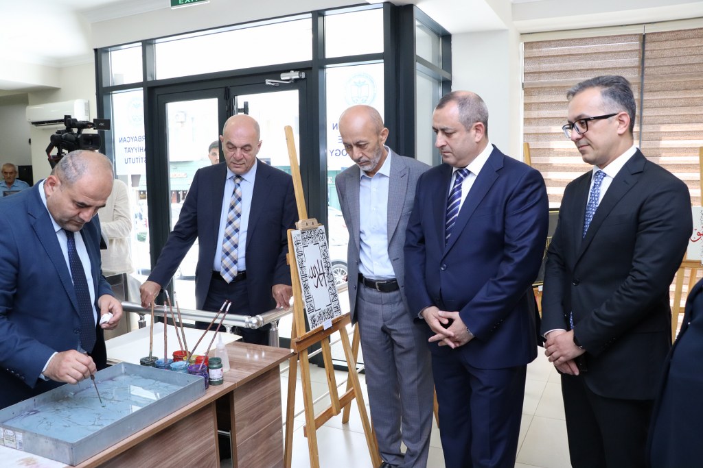 Azərbaycan İlahiyyat İnstitutunda Məzun günü keçirilib - Image 4