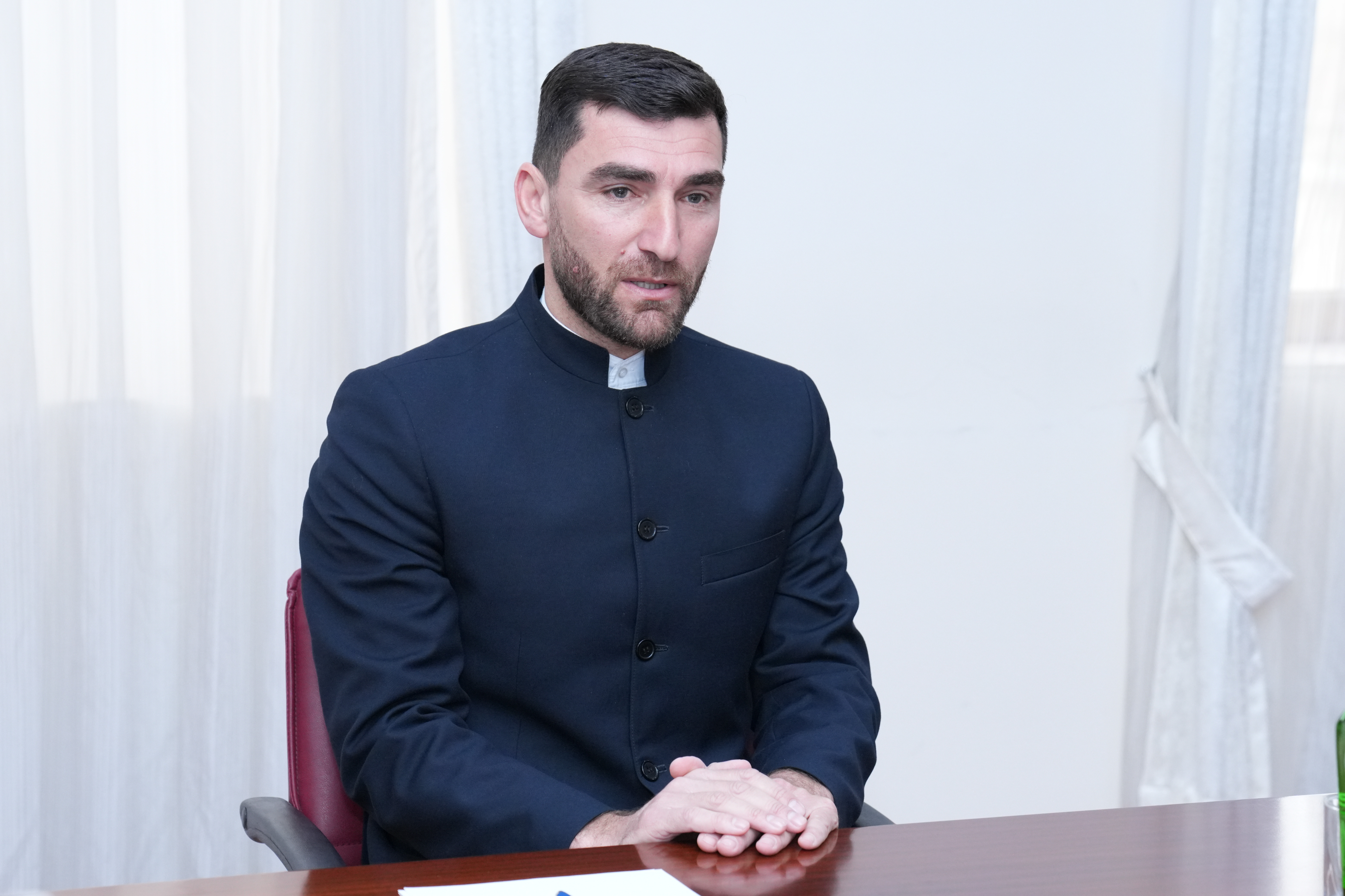 Dövlət Komitəsinin sədri Salyan rayonunda vətəndaşları qəbul edib - Image 11