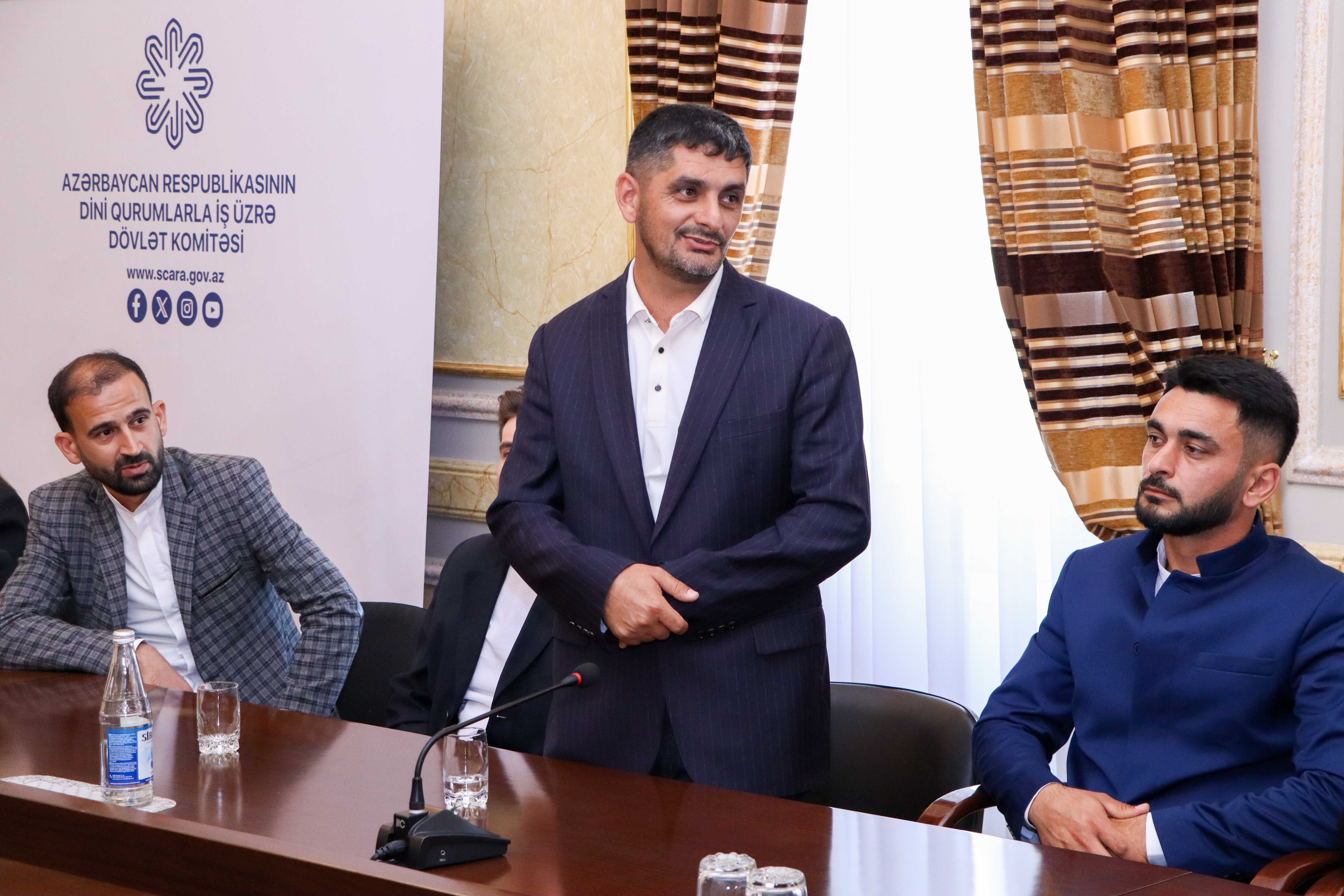 Komitə sədri yeni təyinat alan din xadimləri ilə görüşüb - Image 1