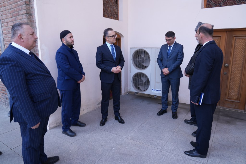 Komitə sədri Gəncədə din xadimləri ilə görüşüb - Image 5