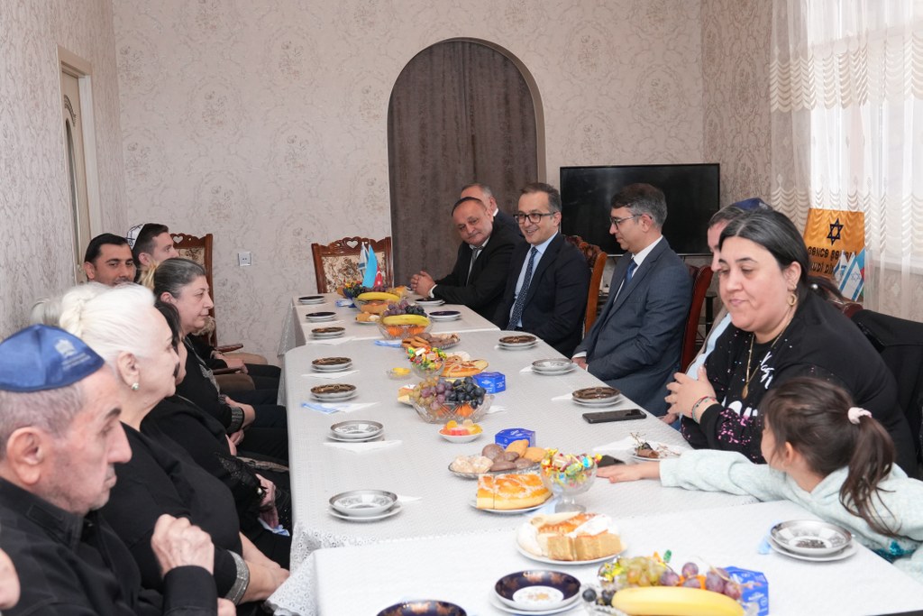 Komitə sədri Gəncədə din xadimləri ilə görüşüb - Image 1