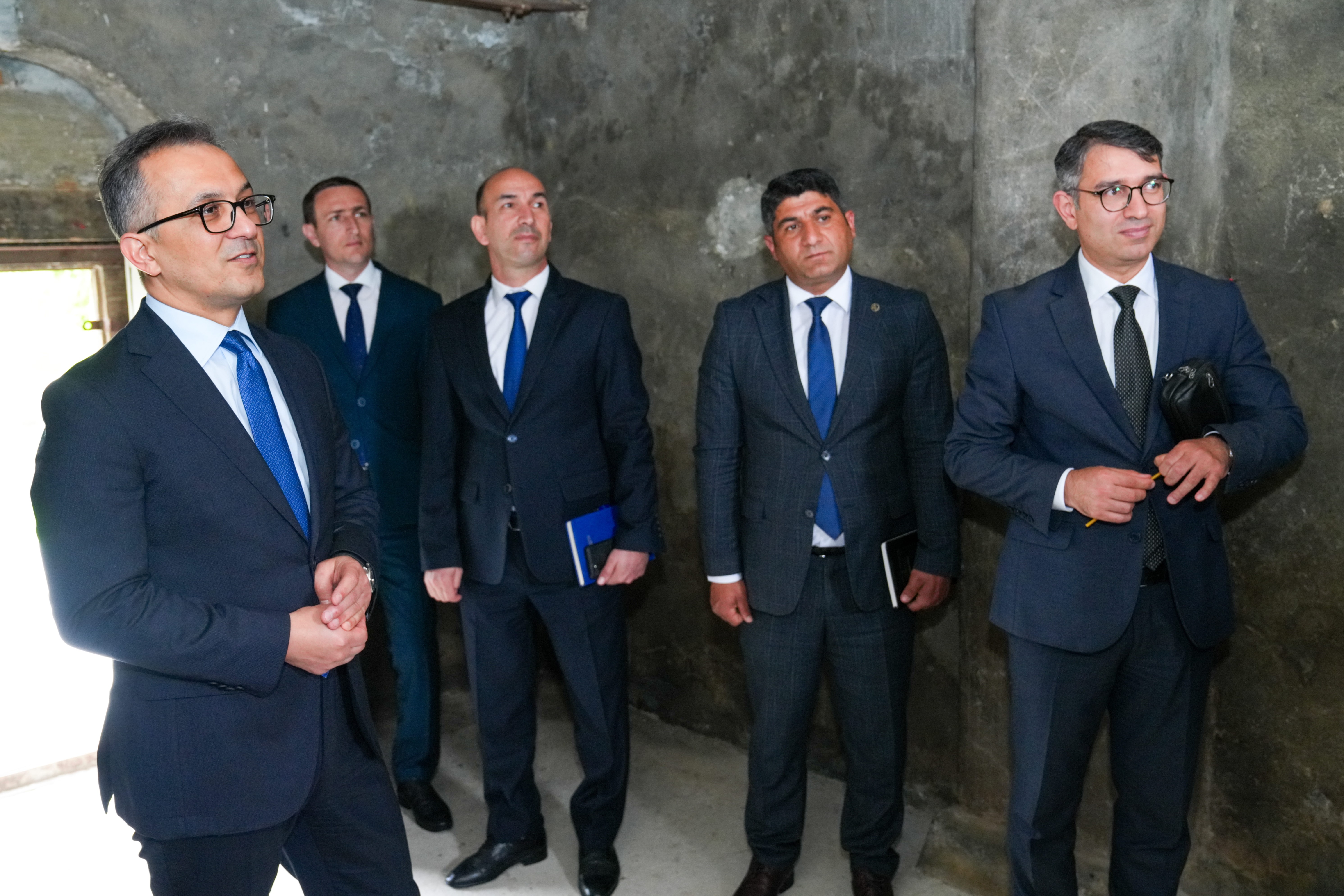 Komitə sədri Oğuz rayonununda dini ibadət yerlərini ziyarət edib - Image 2