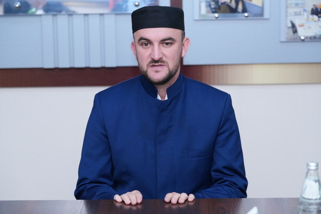 Dövlət Komitəsinin sədri Göygöldə vətəndaşları qəbul edib - Image 5