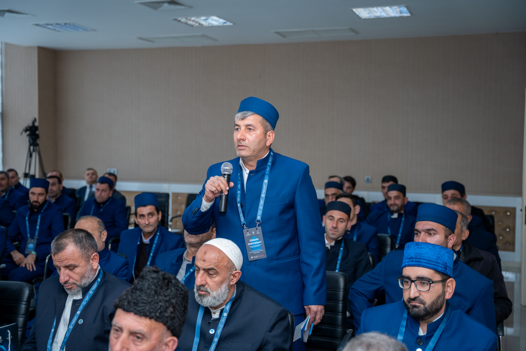 Göyçayda “Peşəkar dini fəaliyyət: müasir çağırışlar kontekstində” mövzusunda seminar-treninq keçirilib - Image 4