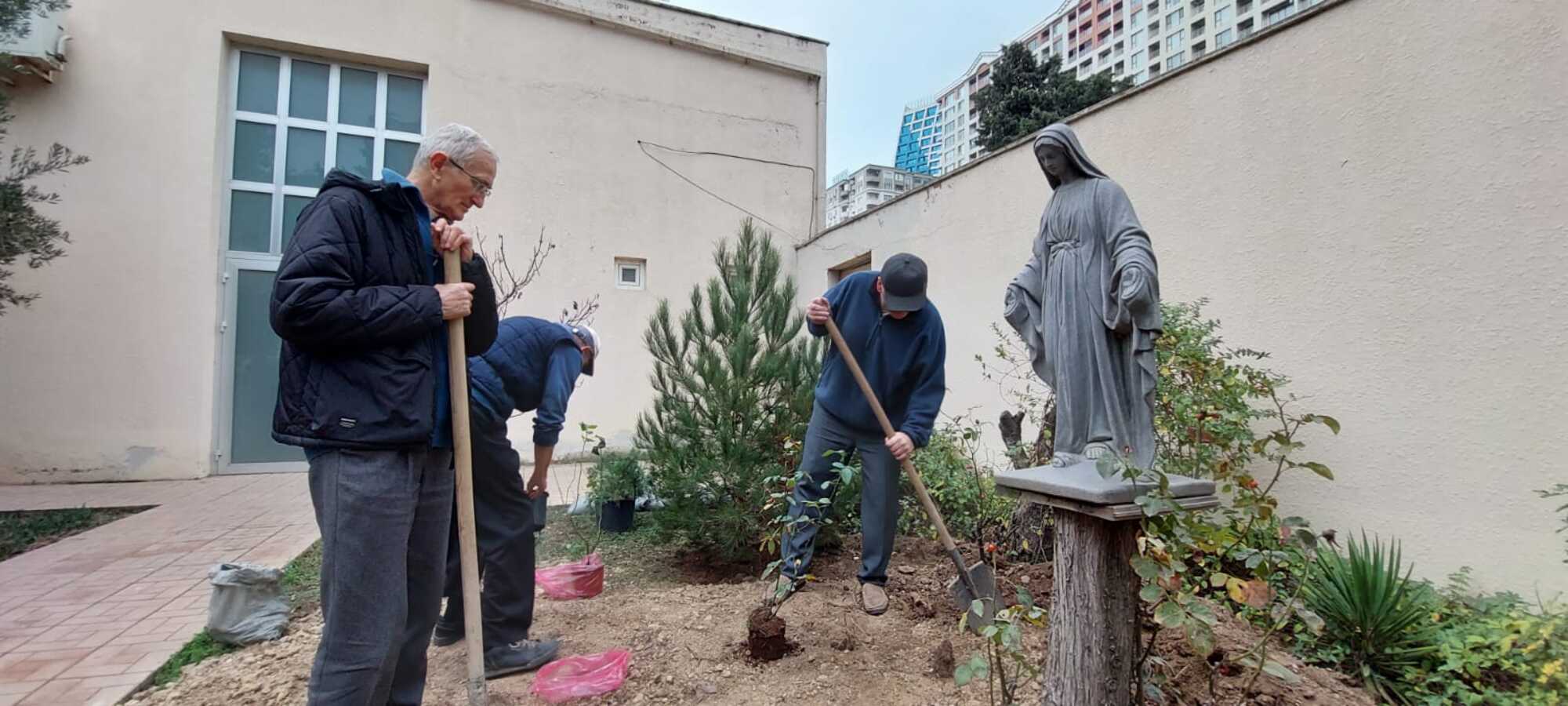 “Yaşıl gələcək naminə” aksiyası davam etdirilir - Image 5