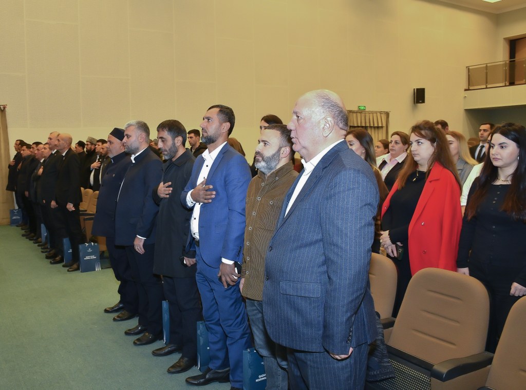 Tovuzda “Dinlərarası dözümlülük və multikulturalizm ənənələri Azərbaycanda” mövzusunda konfrans keçirilib - Image 2