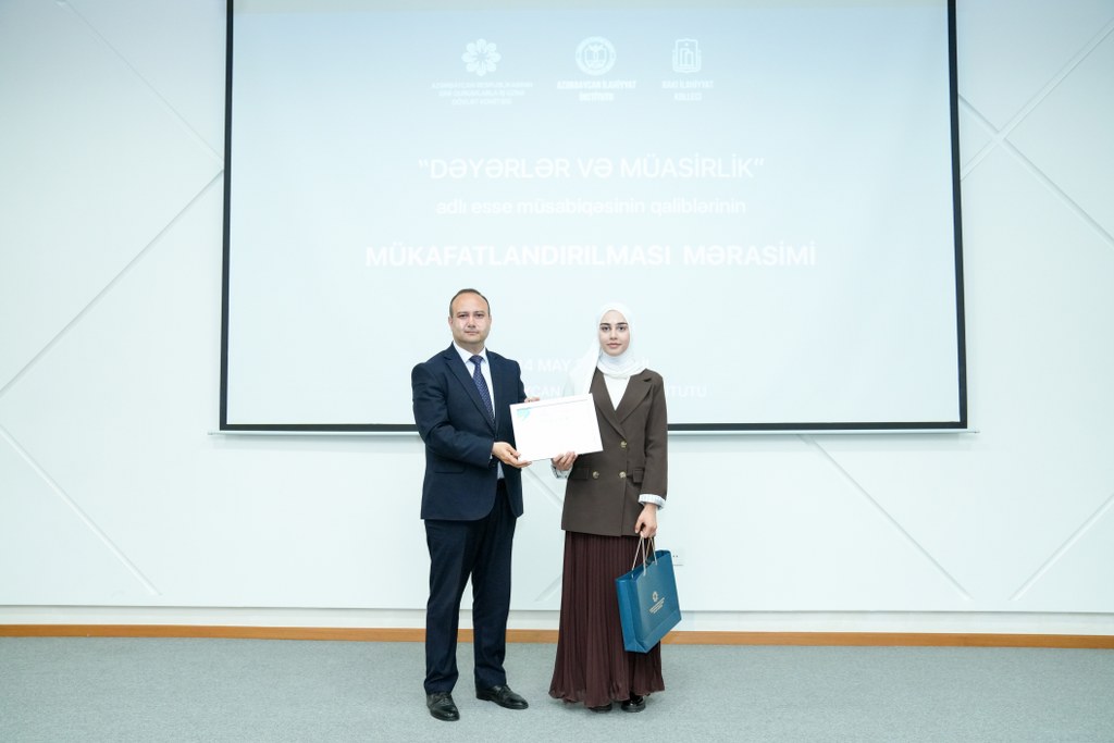“Dəyərlər və müasirlik” adlı esse müsabiqəsinin qalibləri mükafatlandırılıb - Image 11