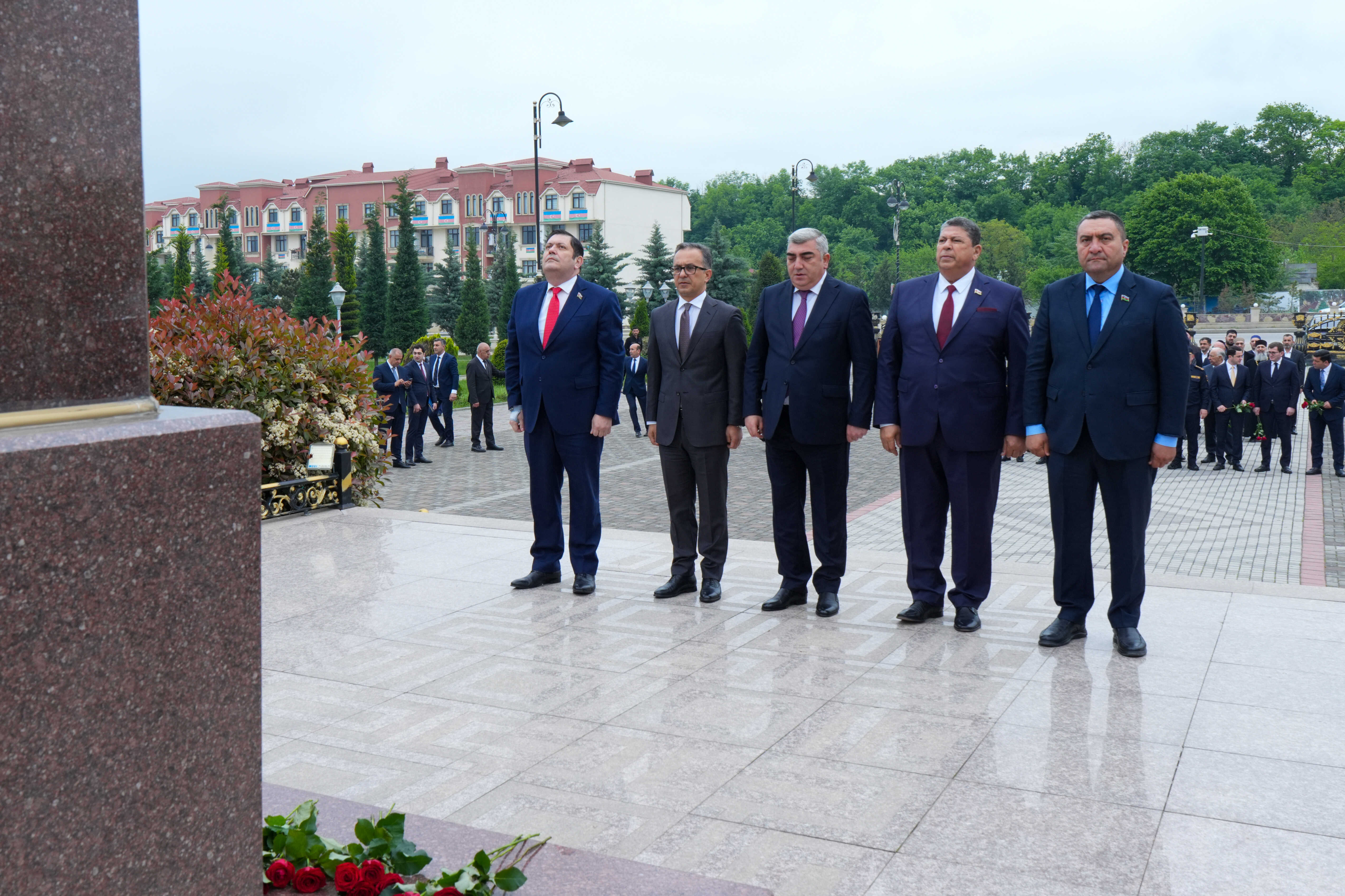 Qubada “Dini ekstremizmə qarşı mübarizə və müasir çağırışlar” mövzusunda regional konfrans keçirilir - Image 3