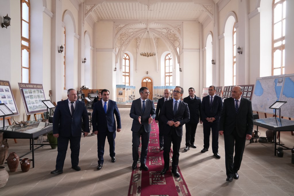 Komitə sədri Göygöl şəhərində yerləşən dini ibadətgahların fəaliyyəti ilə tanış olub - Image 3