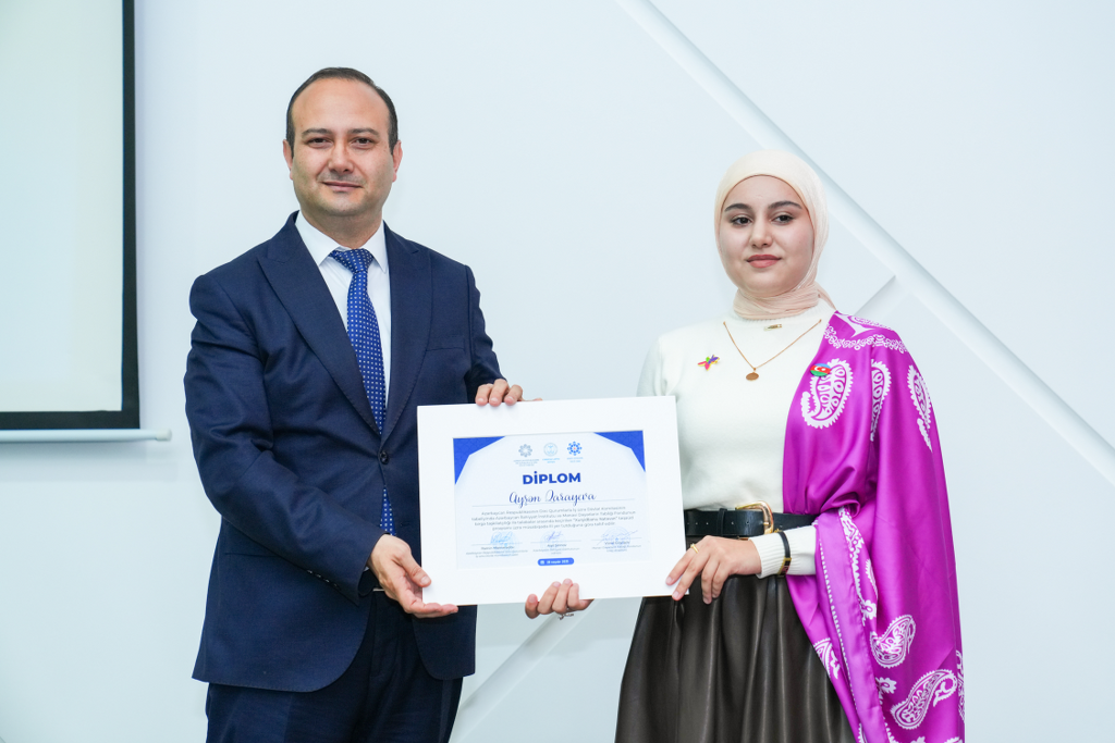 “Xurşidbanu Natəvan” təqaüd proqramı üzrə müsabiqə qaliblərinin mükafatlandırılma mərasimi keçirilib - Image 10