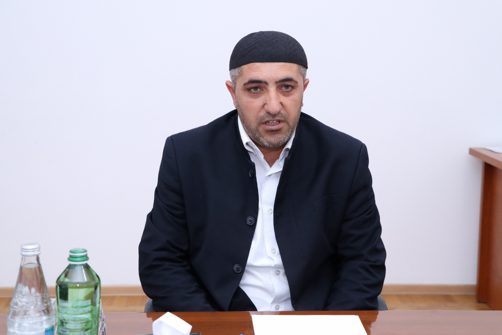Dövlət Komitəsinin sədri Ağsuda vətəndaşların müraciətlərini dinləyib - Image 12