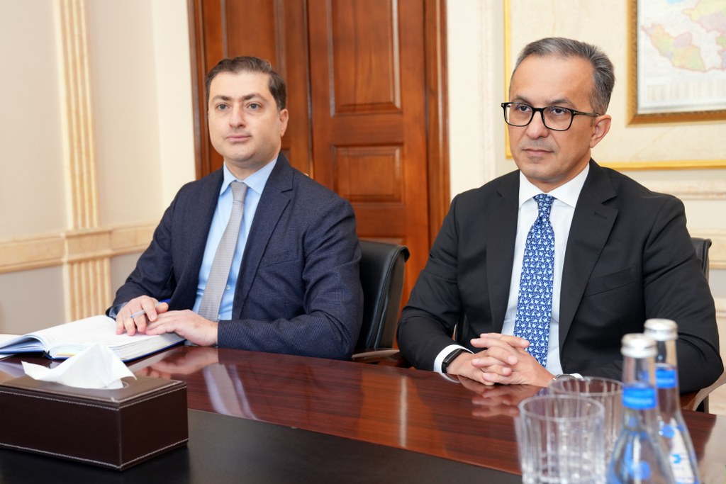 Dövlət Komitəsində Misir Ərəb Respublikasının ölkəmizdəki səfiri ilə görüş keçirilib - Image 2