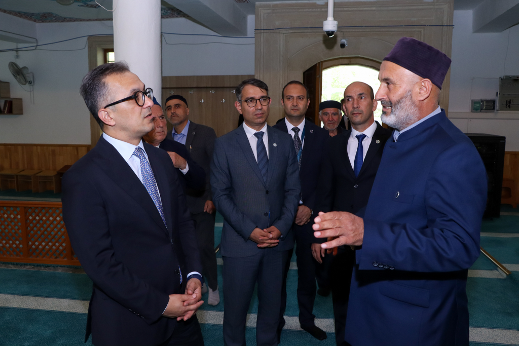 Komitə sədri Qusar şəhəri “Mustafa Kazdal” və Həsənqala kənd məscidlərinin fəaliyyəti ilə tanış olub - Image 8