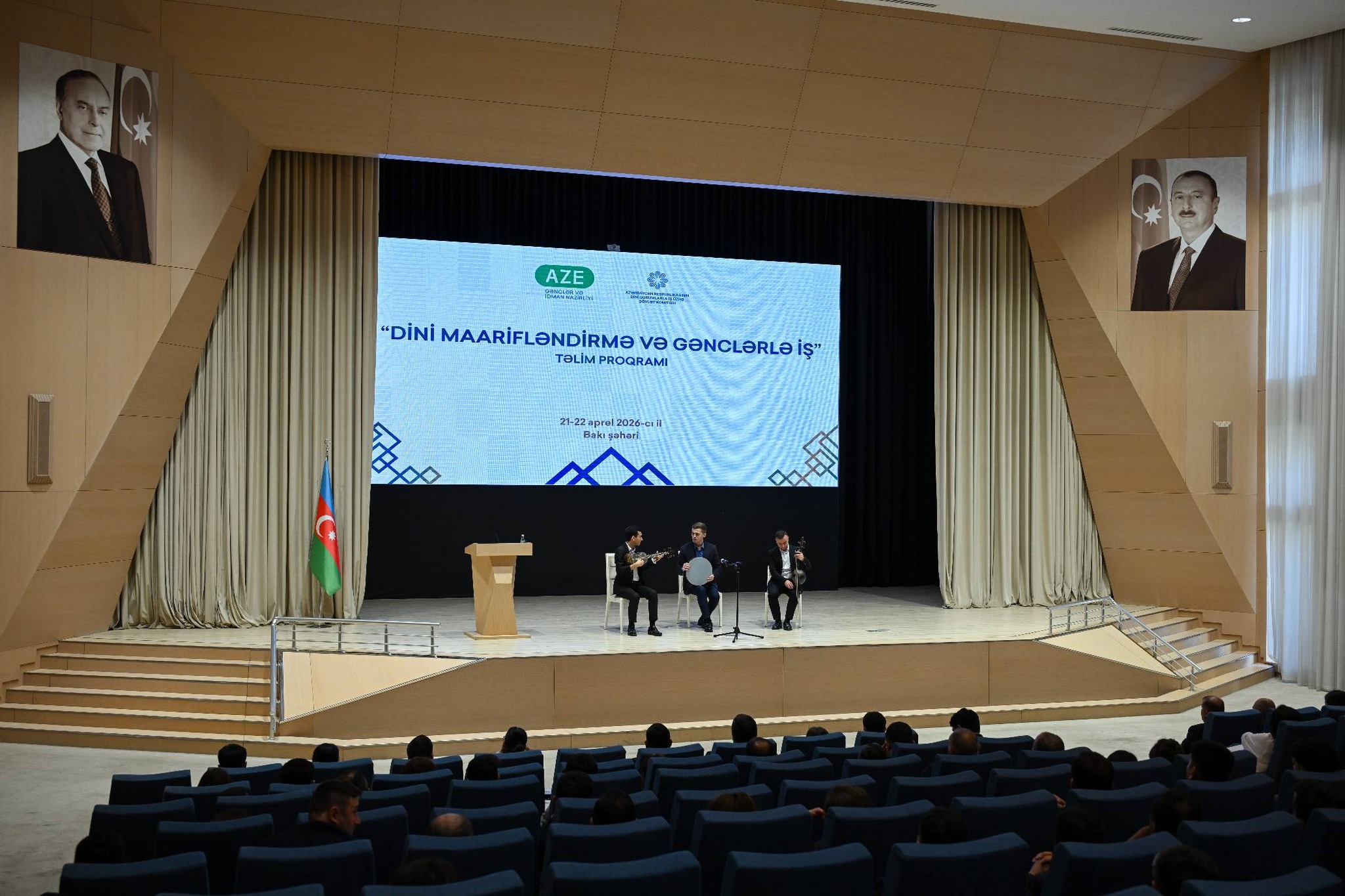 “Dini maarifləndirmə və gənclərlə iş” mövzusunda təlim başa çatıb - Image 14