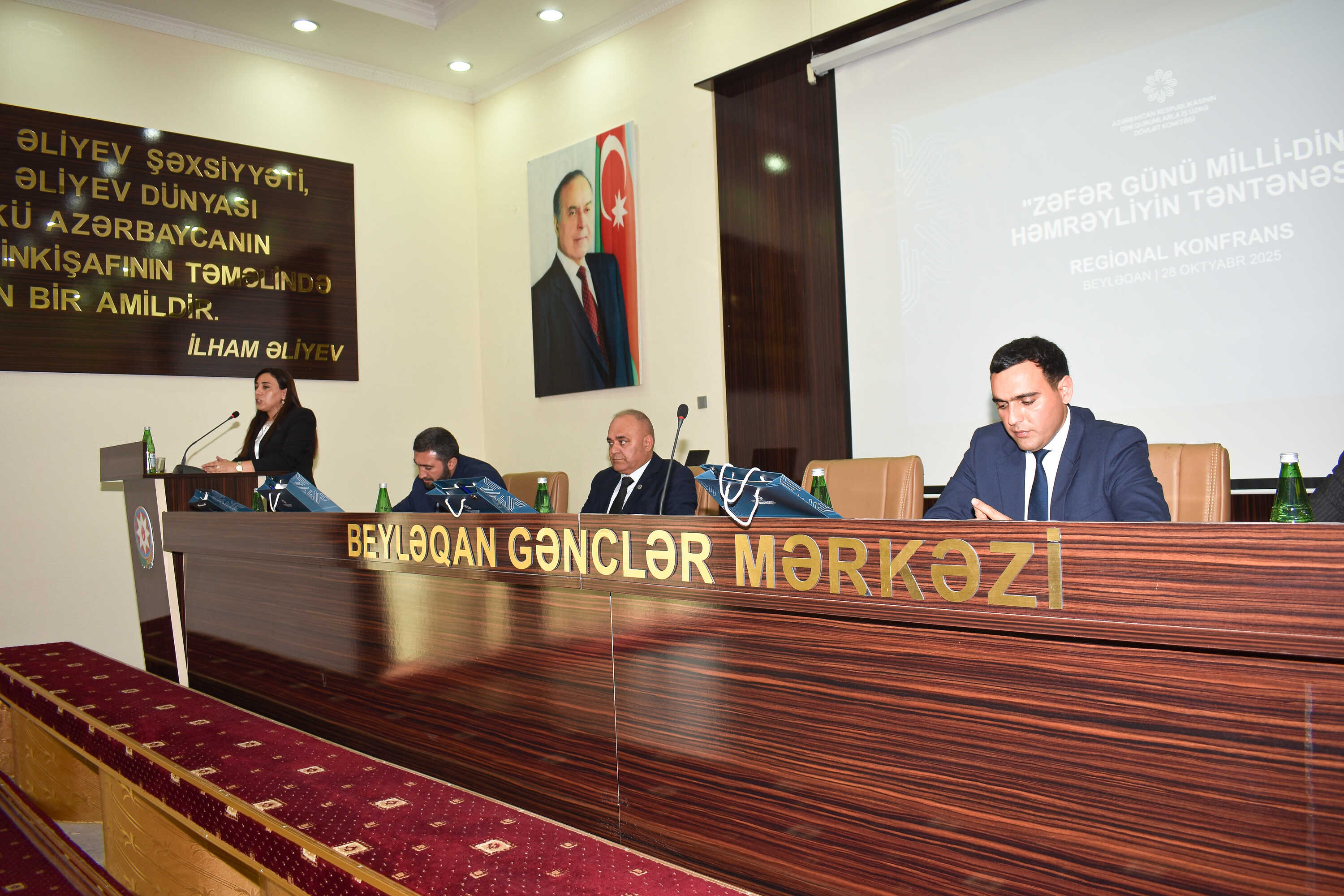 Beyləqanda “Zəfər günü milli-dini həmrəyliyin təntənəsi” mövzusunda tədbir keçirilib - Image 4