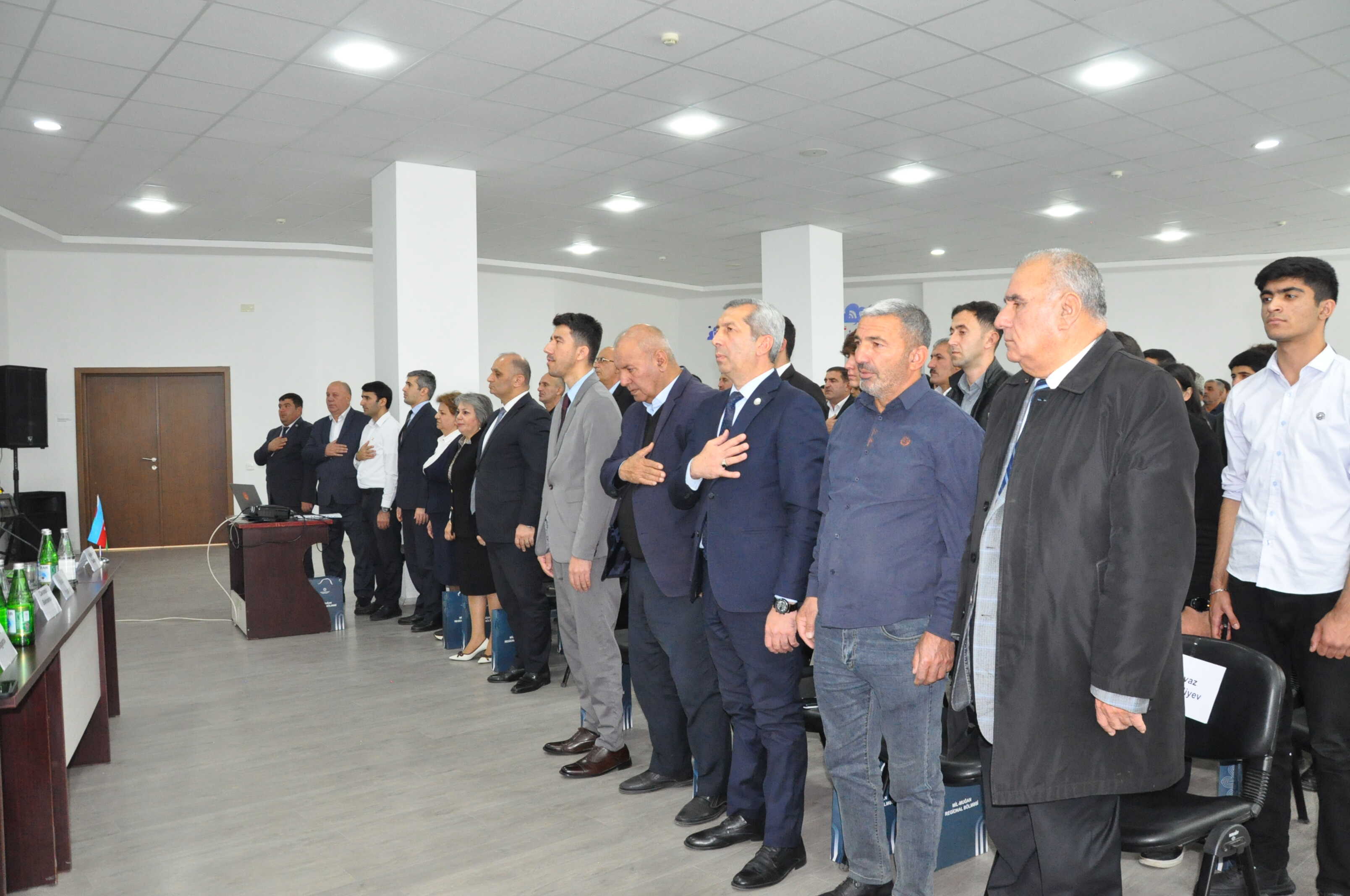 Sabirabadda “Vətən müharibəsindəki qələbəmizdə xalqımızın milli-mənəvi dəyərlərinin rolu” mövzusunda konfrans keçirilib - Image 2