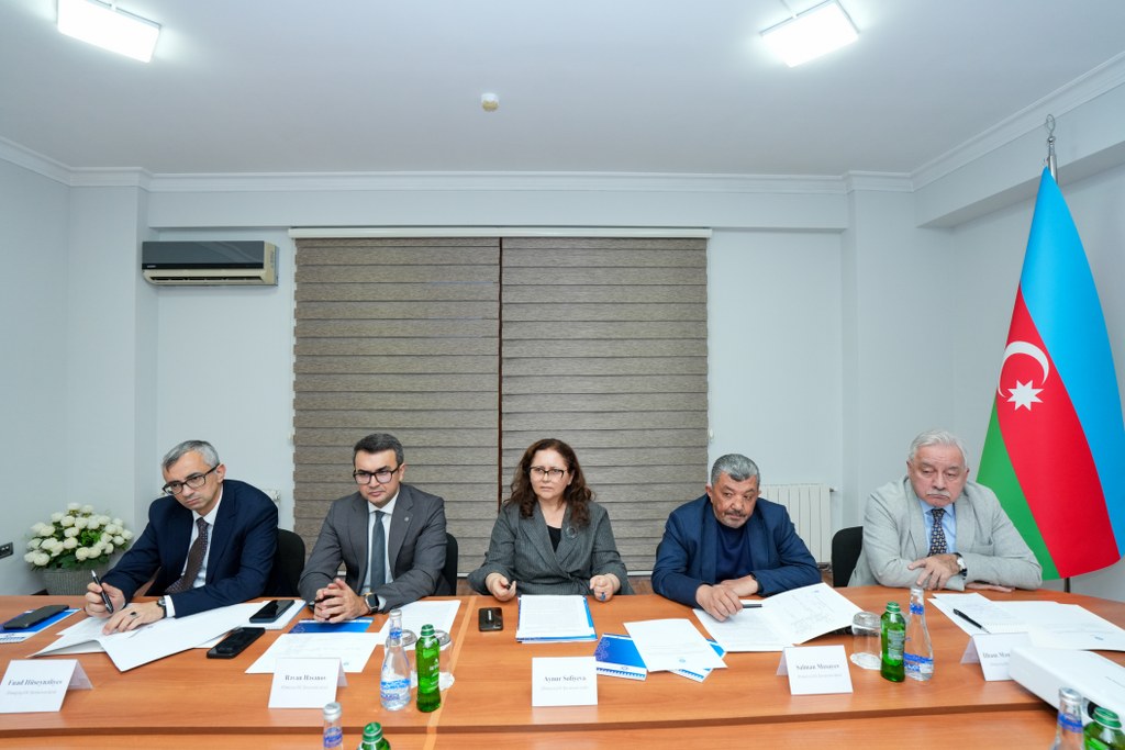 Mənəvi Dəyərlərin Təbliği Fondunun Himayəçilik Şurasının iclası keçirilib - Image 8