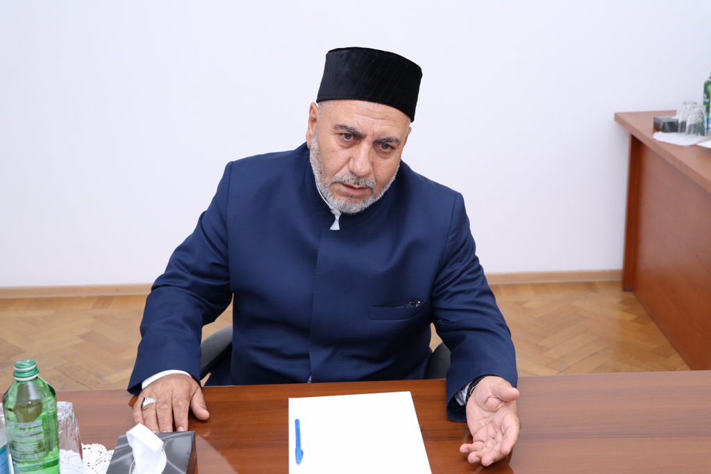 Dövlət Komitəsinin sədri Ağsuda vətəndaşların müraciətlərini dinləyib - Image 14