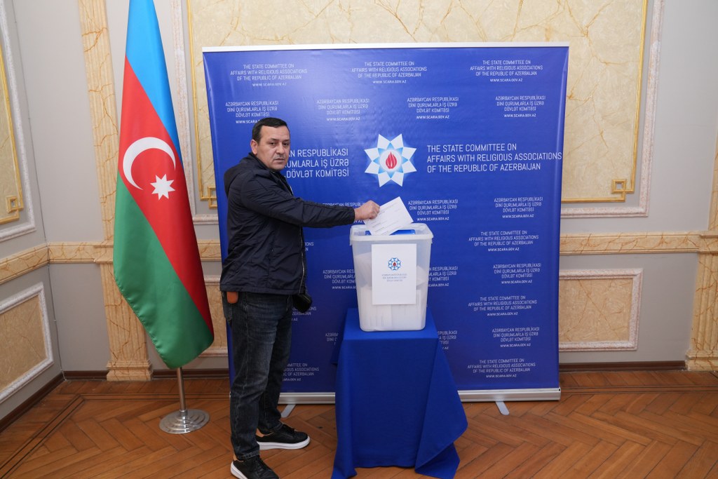 Dini Qurumlarla İş üzrə Dövlət Komitəsi yanında İctimai Şuraya seçkilərin nəticəsi açıqlanıb - Image 12