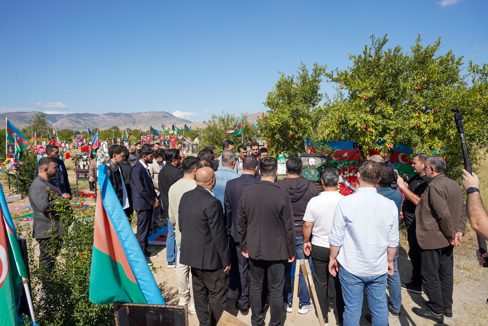 “Zəfər yolu: Qələbənin izi ilə” layihəsi çərçivəsində Türkiyə, Gürcüstan və İraqda fəaliyyət göstərən azərbaycanlı din xadimləri Xankəndi və Ağdamda olublar - Image 7