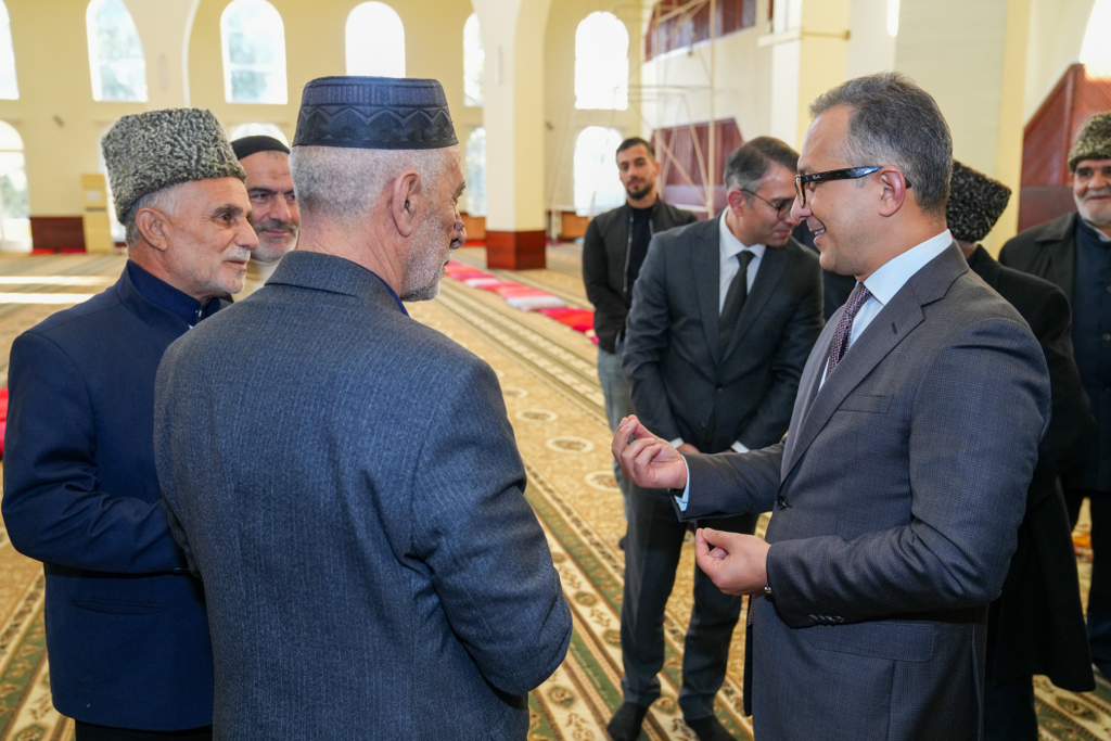 Dövlət Komitəsinin sədri Sabirabadda məscidləri ziyarət edib - Image 3