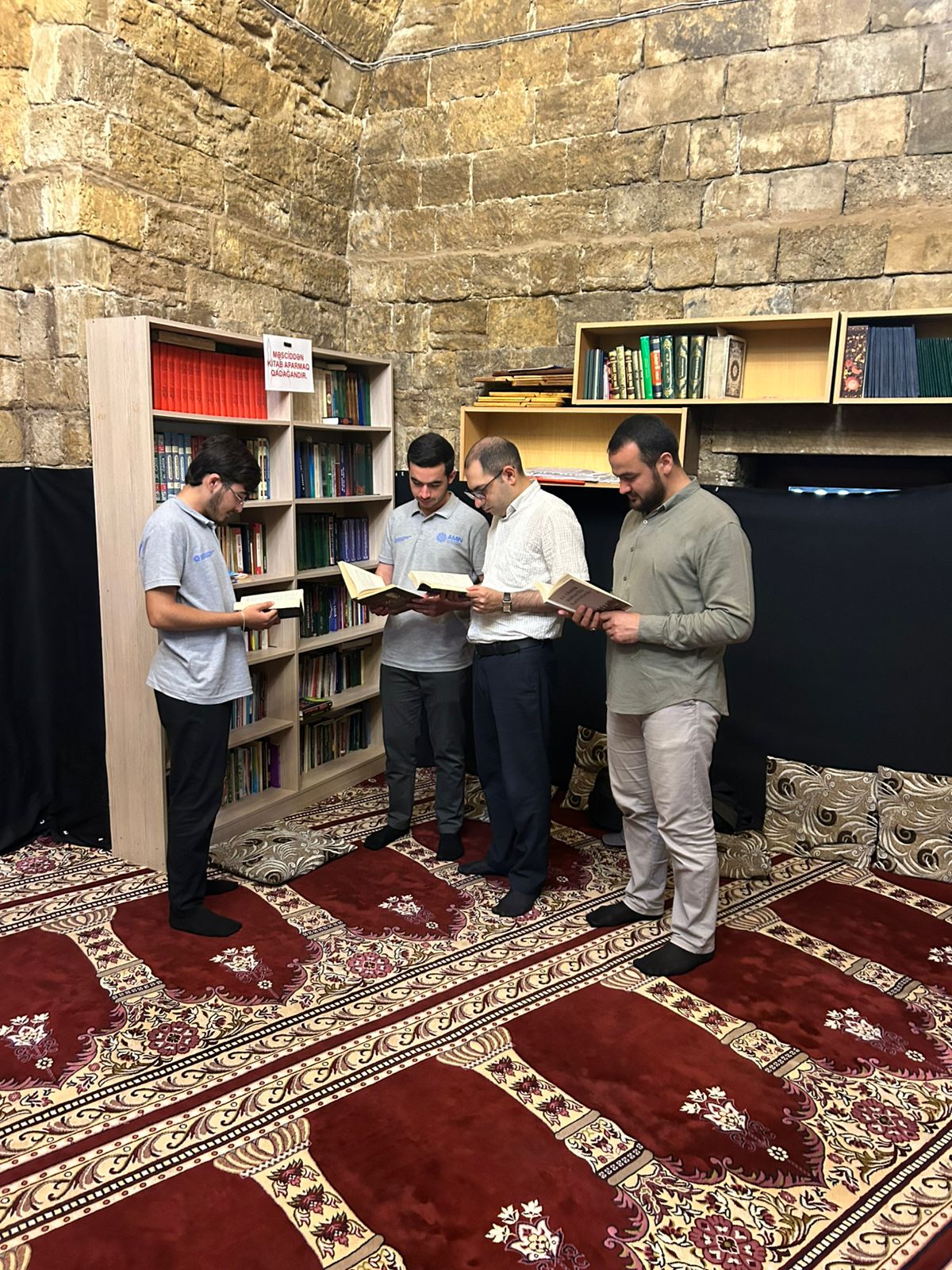 Dövlət Komitəsinin “AMİN” könüllüləri regional bölmə və dini ibadətgahlarda təcrübə keçiblər - Image 17