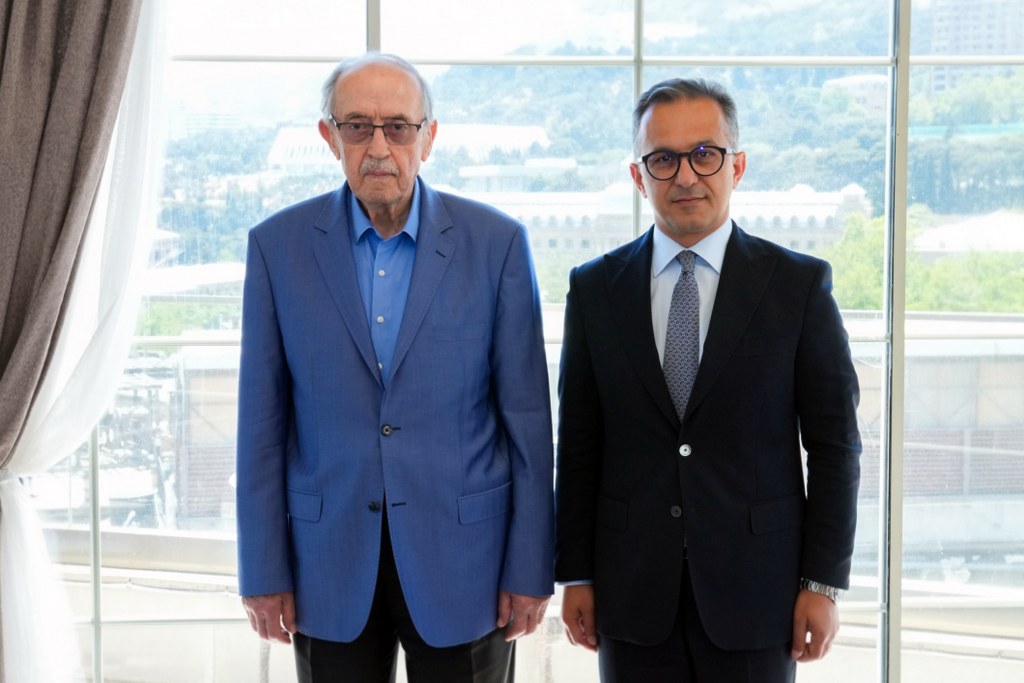 Dövlət Komitəsinin sədri İstanbul 29 Mayıs Universitetinin rəhbəri ilə görüşüb