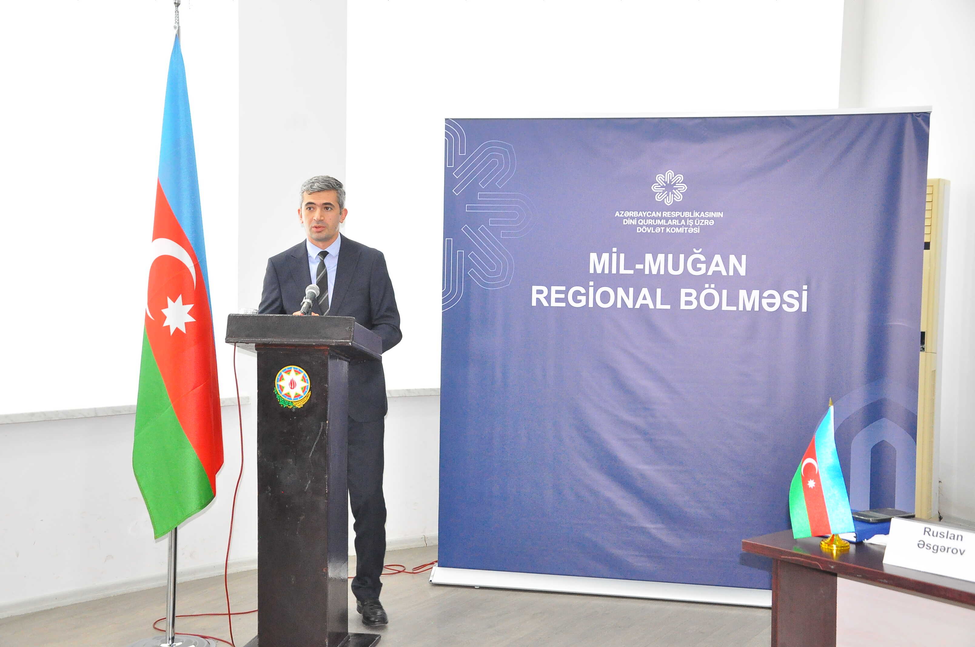 Sabirabadda “Vətən müharibəsindəki qələbəmizdə xalqımızın milli-mənəvi dəyərlərinin rolu” mövzusunda konfrans keçirilib - Image 12