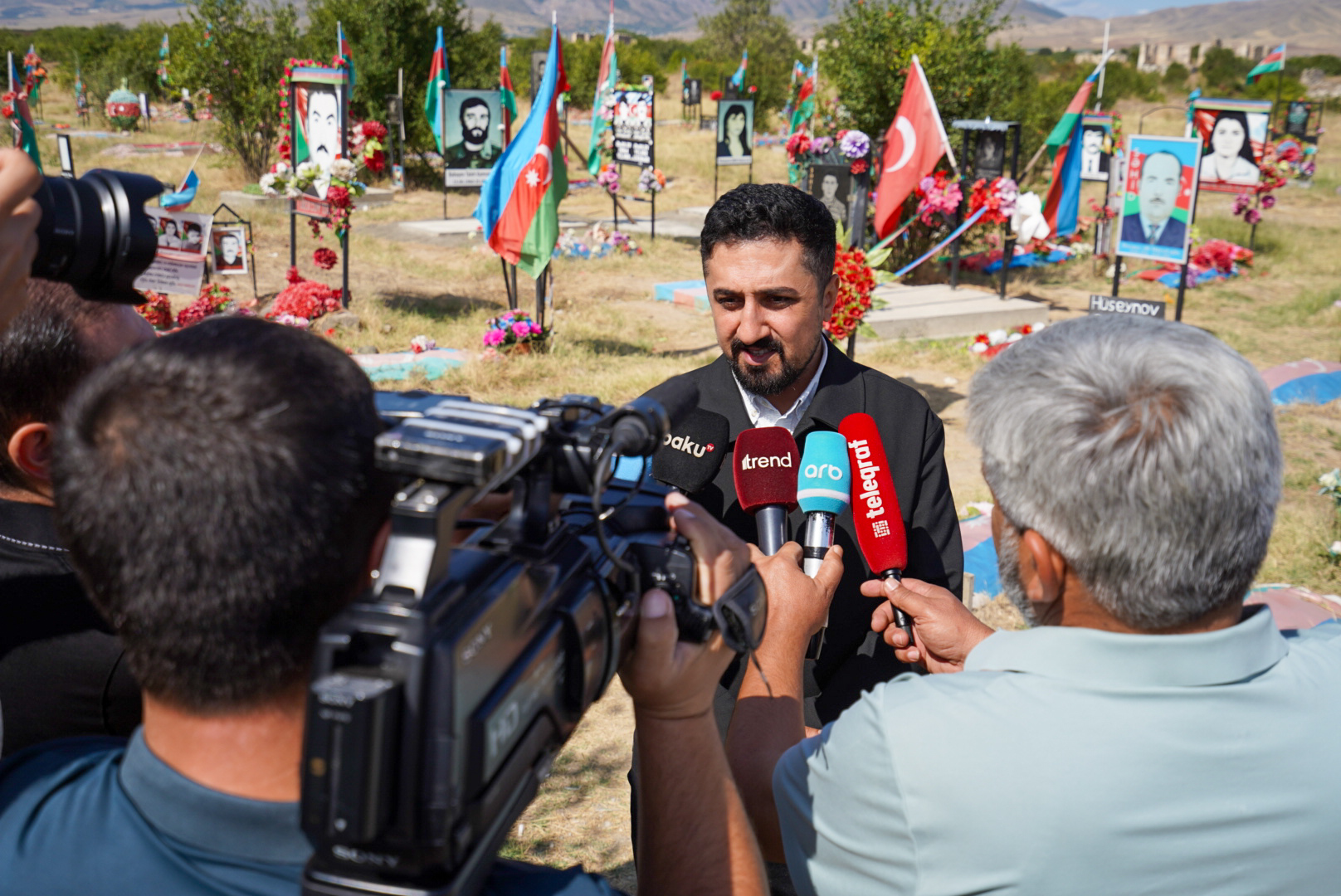 “Zəfər yolu: Qələbənin izi ilə” layihəsi çərçivəsində Türkiyə, Gürcüstan və İraqda fəaliyyət göstərən azərbaycanlı din xadimləri Xankəndi və Ağdamda olublar - Image 9
