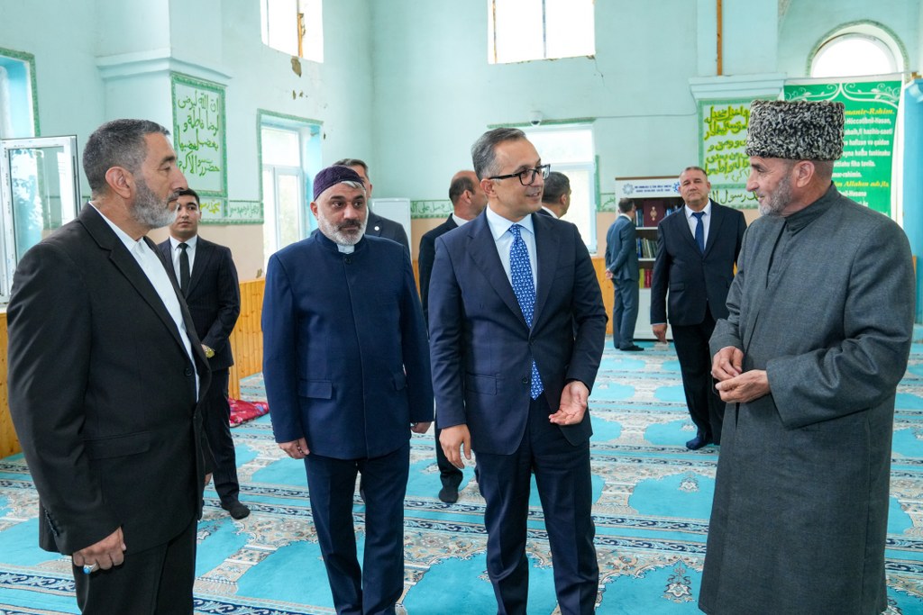 Dövlət Komitəsinin sədri Şabran rayonunda məscidlərin fəaliyyəti ilə tanış olub - Image 15