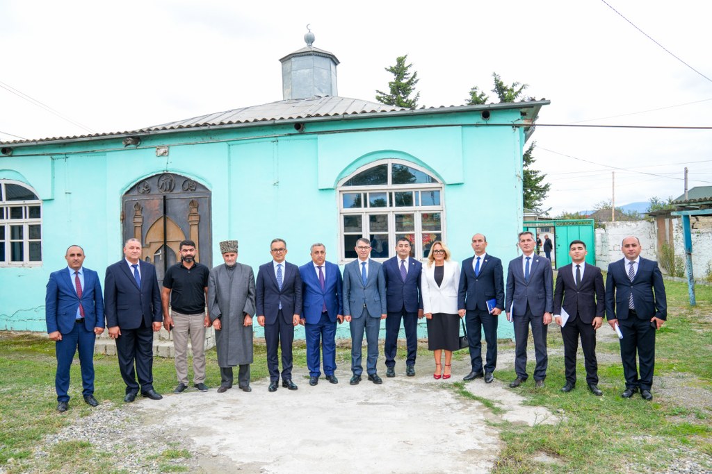 Dövlət Komitəsinin sədri Şabran rayonunda məscidlərin fəaliyyəti ilə tanış olub - Image 7