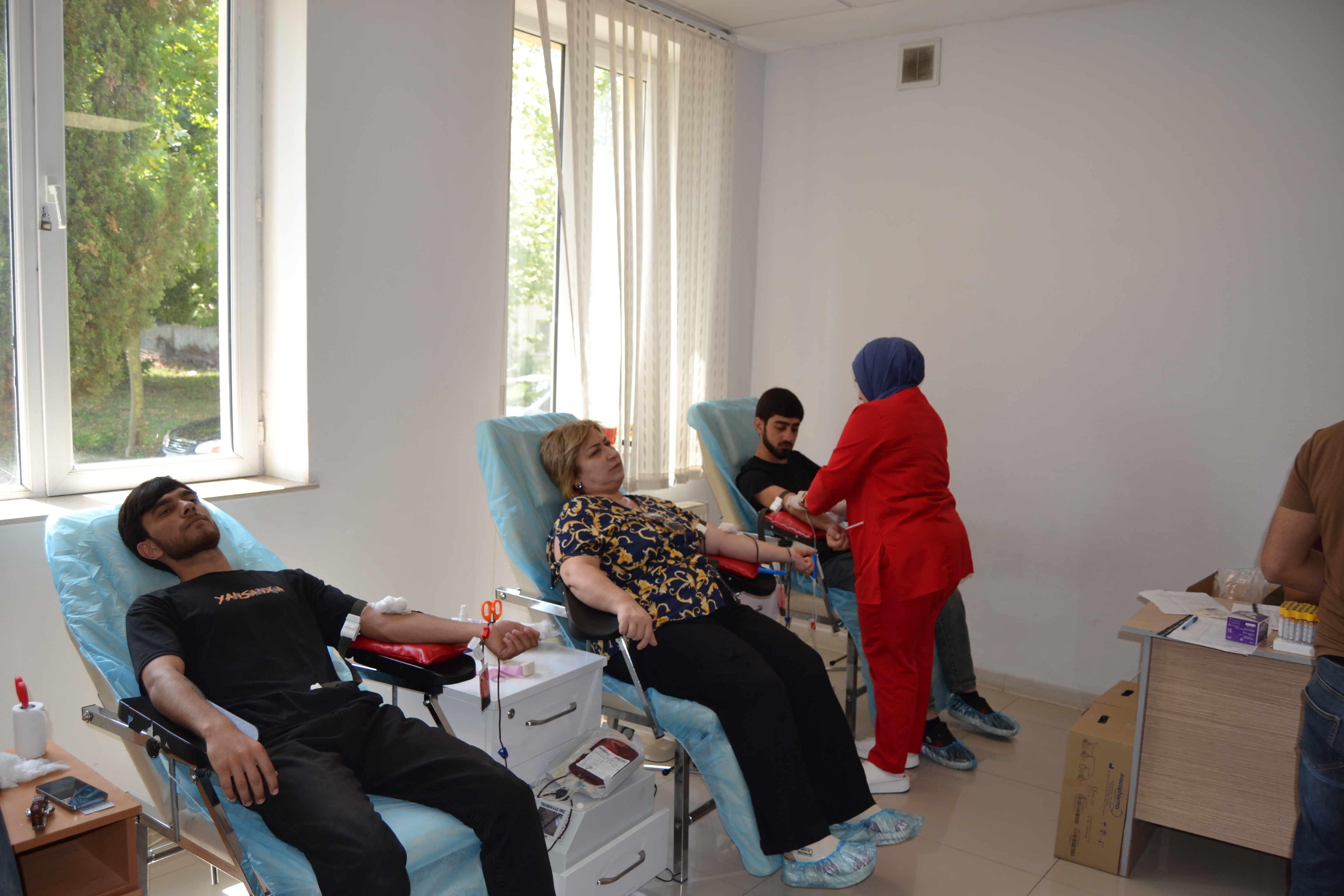 Aşura günü ilə əlaqədar paytaxt və bölgələrdə qanvermə aksiyaları keçirilir - Image 15