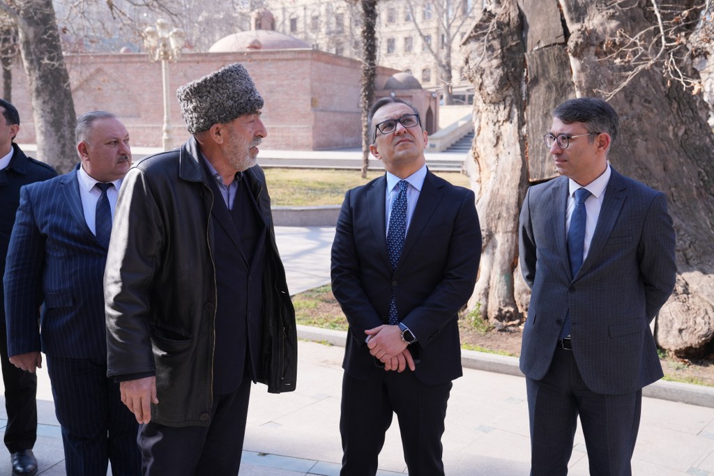Komitə sədri Gəncədə din xadimləri ilə görüşüb - Image 6