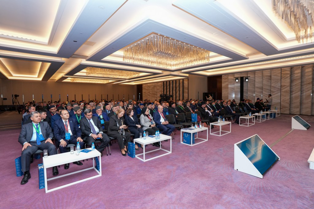 Azərbaycan Din Xadimlərinin II Forumu işini yekunlaşdırıb - Image 1