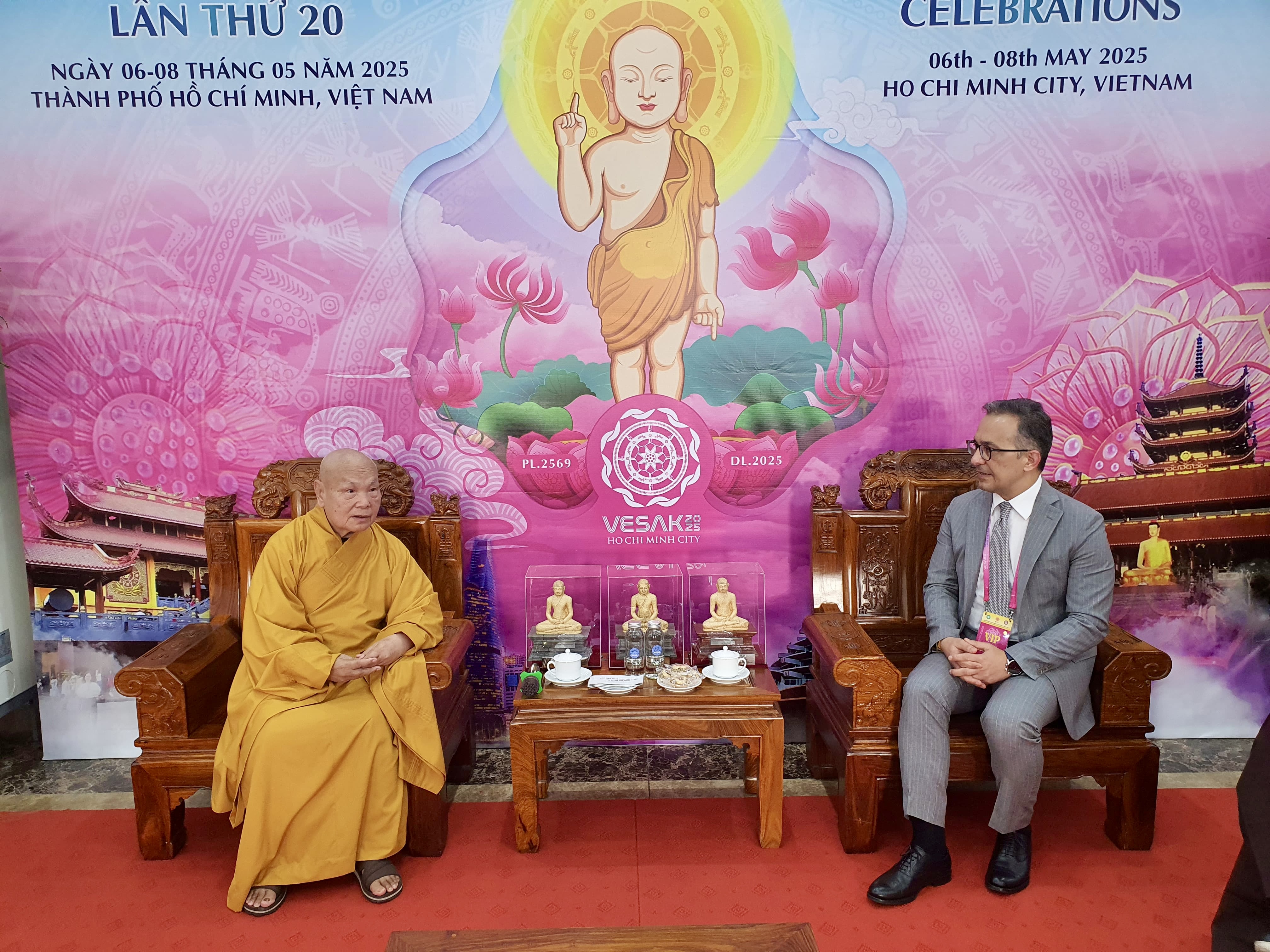 Komitə sədri Beynəlxalq Vesak Günü Şurasının prezidenti ilə görüş keçirib - Image 2