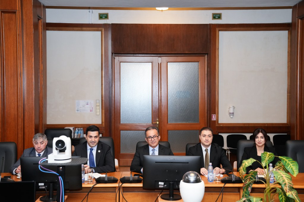 Rumıniya Parlamentində türk və tatar icması ilə görüş keçirilib - Image 3