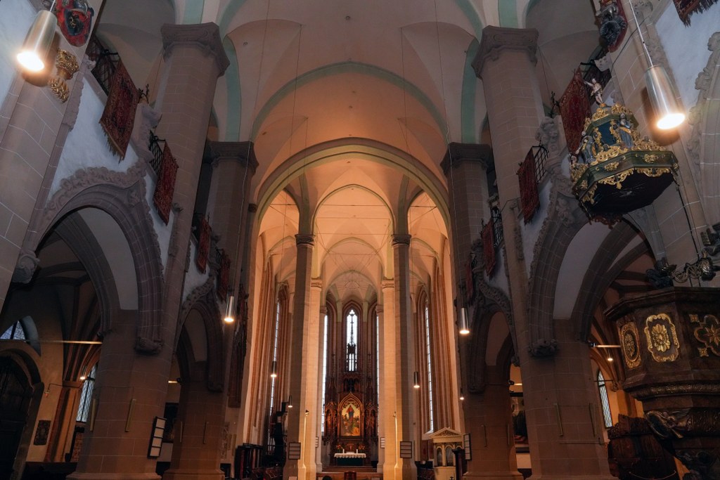 Dövlət Komitəsinin nümayəndə heyəti Rumıniyada kilsə və monastırları ziyarət edib - Image 4