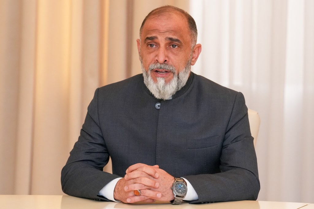 Dövlət Komitəsinin sədri Sumqayıtda vətəndaşları qəbul edib - Image 9