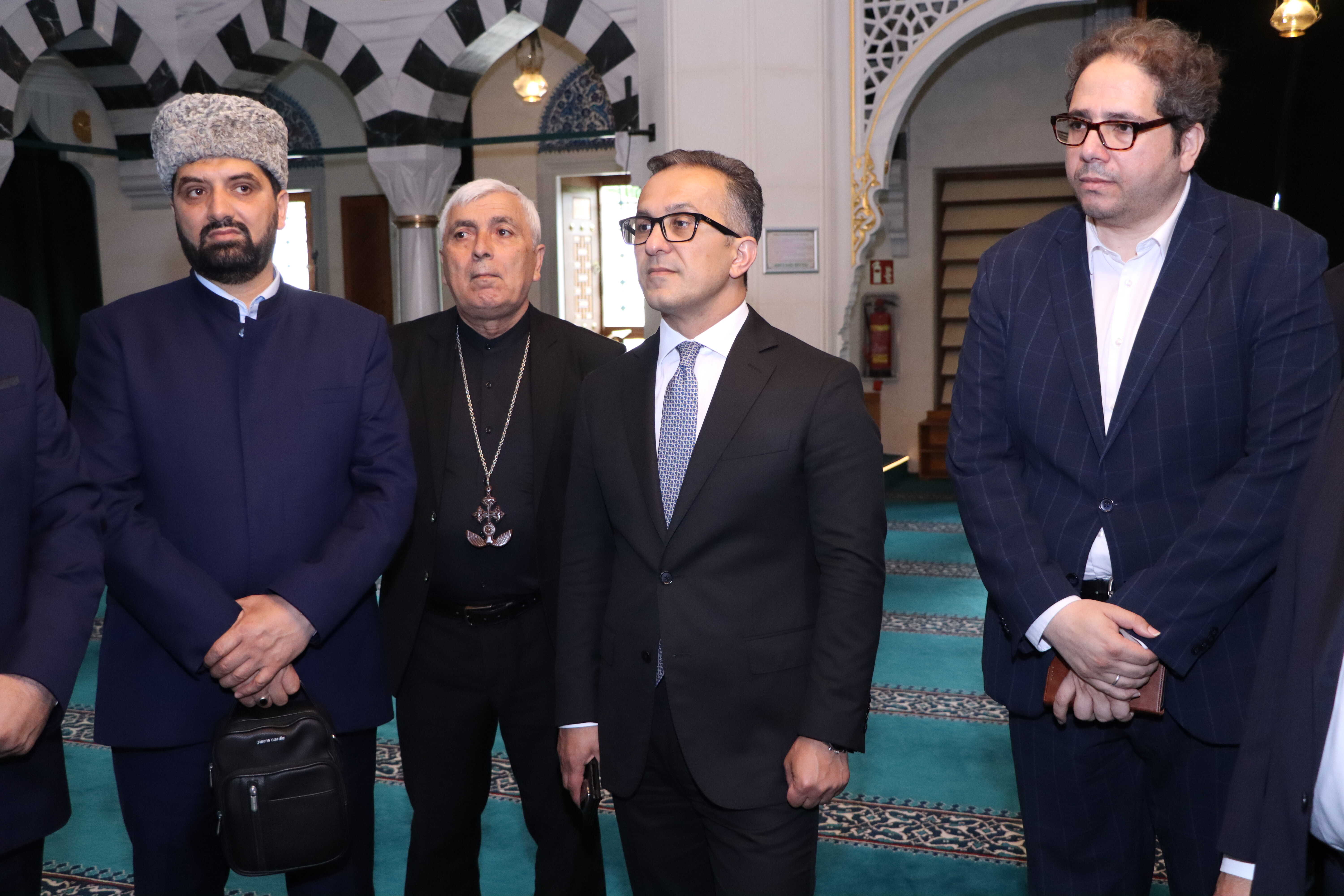 Berlin şəhərində yerləşən “Şəhidlik” məscidi ziyarət olunub - Image 6